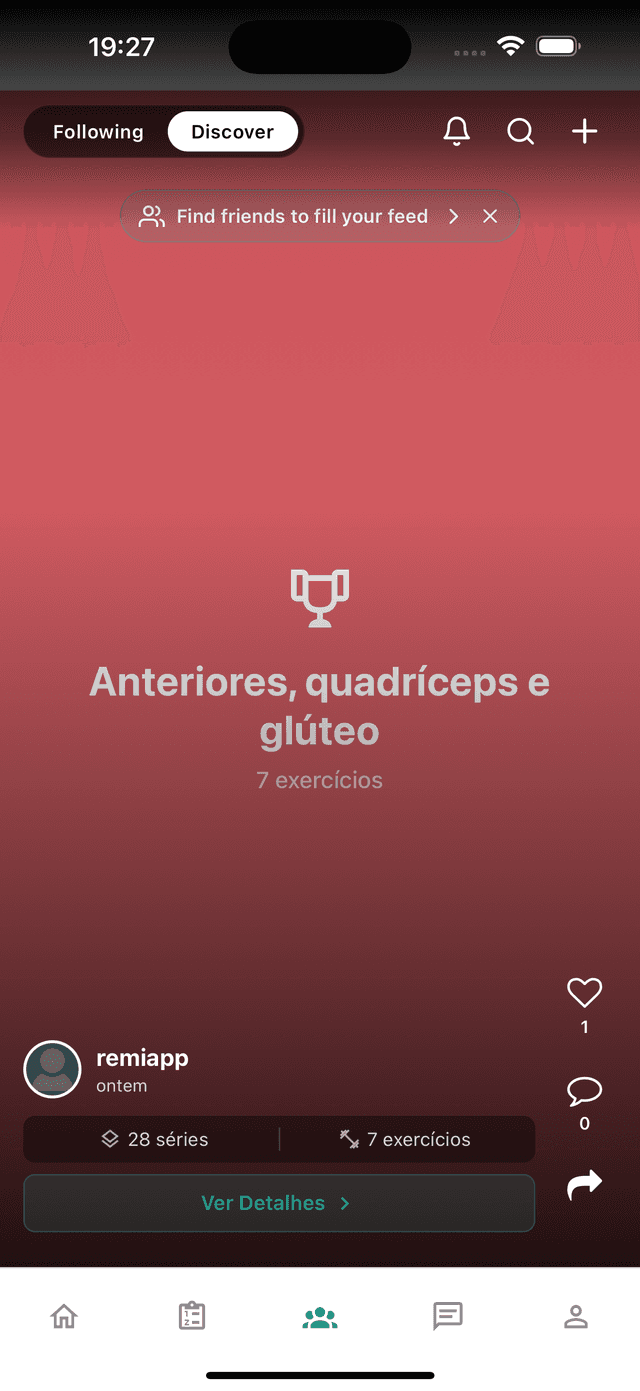 Feed da comunidade com treinos compartilhados